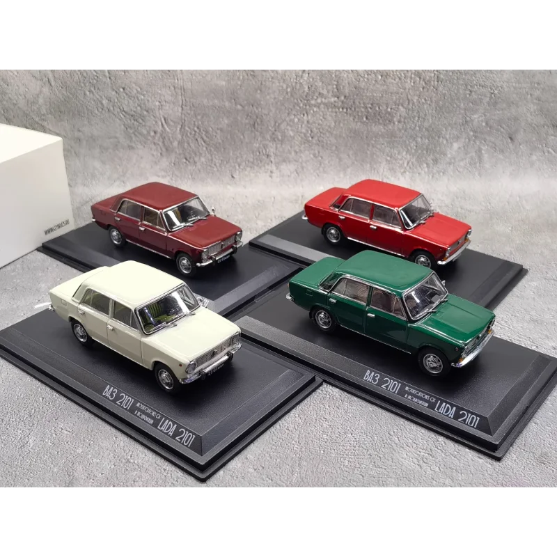 

Diecast EVR43 1/43 Scale BA3 LADA2101 LADa Rare Multi-color Alloy Car Model Collectible Toy Gift Souvenir Display Ornament