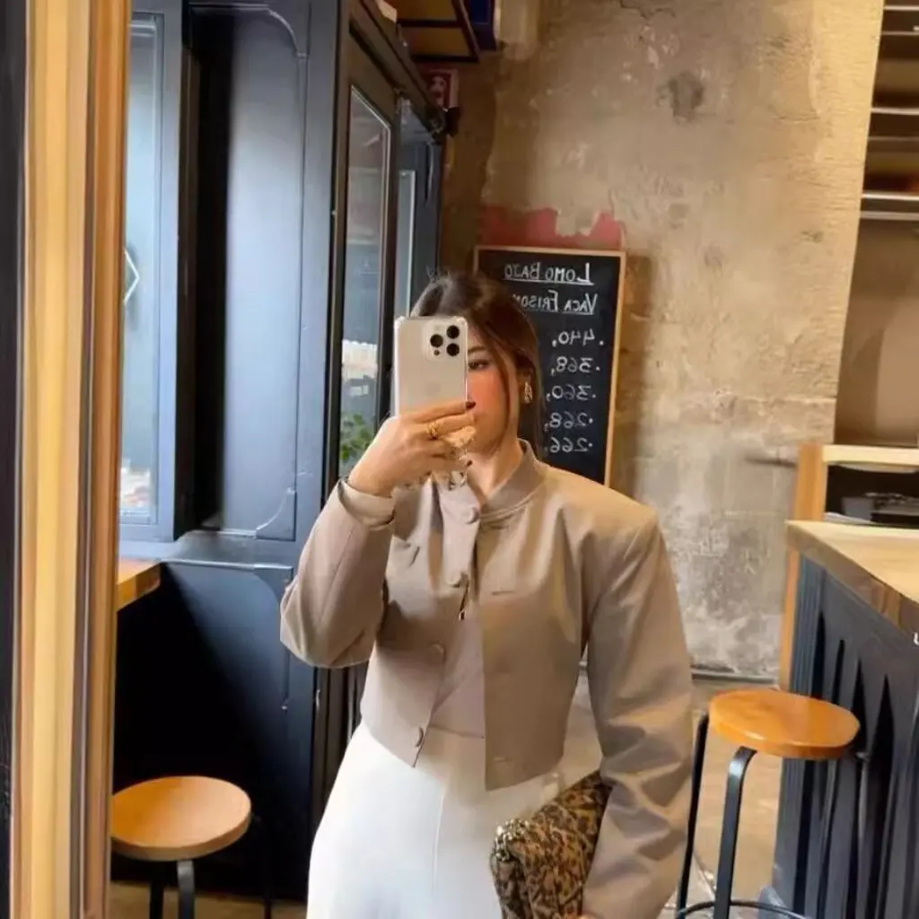 

Women's Fashion Casual Short Slim Single-Breasted Jacket Spring Fall New European American Style Clothing