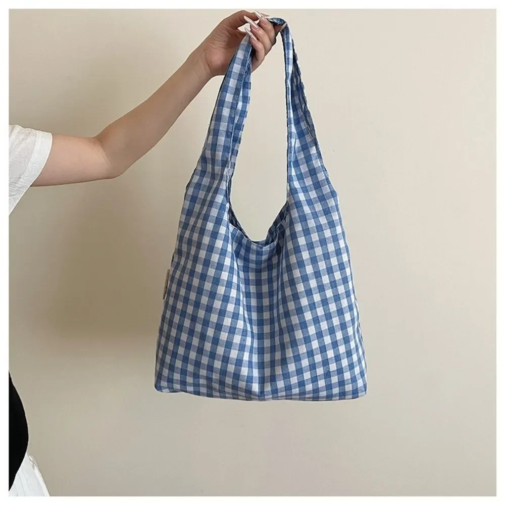 Lässige koreanische karierte Canvas-Tragetasche, Freizeit-Reise-Einkaufstasche, Doppelgriff-Schulterhandtasche für Jugendliche, Pendler und Studenten – Detail 8