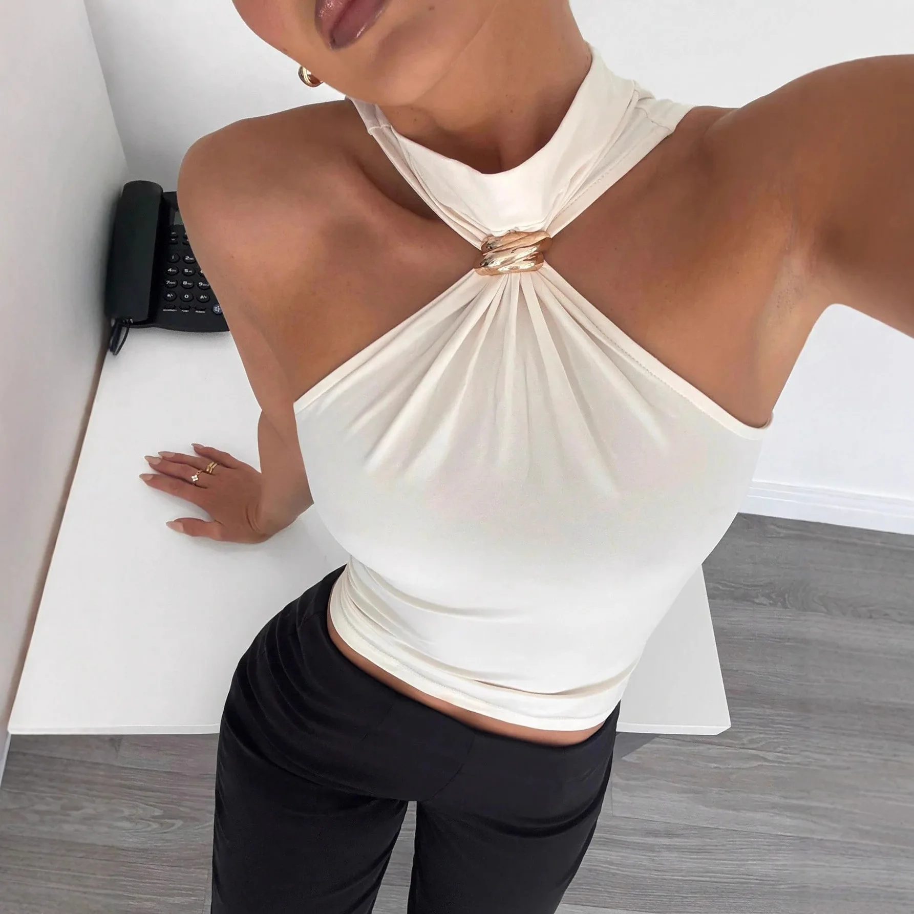 T shirt women 2026 fashion Spring/Summer high-neck metal ring sleeveless off-the-shoulder elastic vest tshirt women's clothing