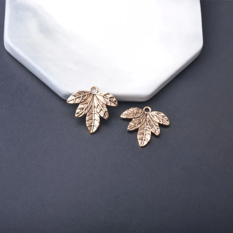 10 Stück/Set Ethnische Antike Silber- und Goldfarbene Anhänger Herz Blätter Schmuckzubehör Geometrische Blume Boho Anhänger DIY Damenohrringe – Detail 15