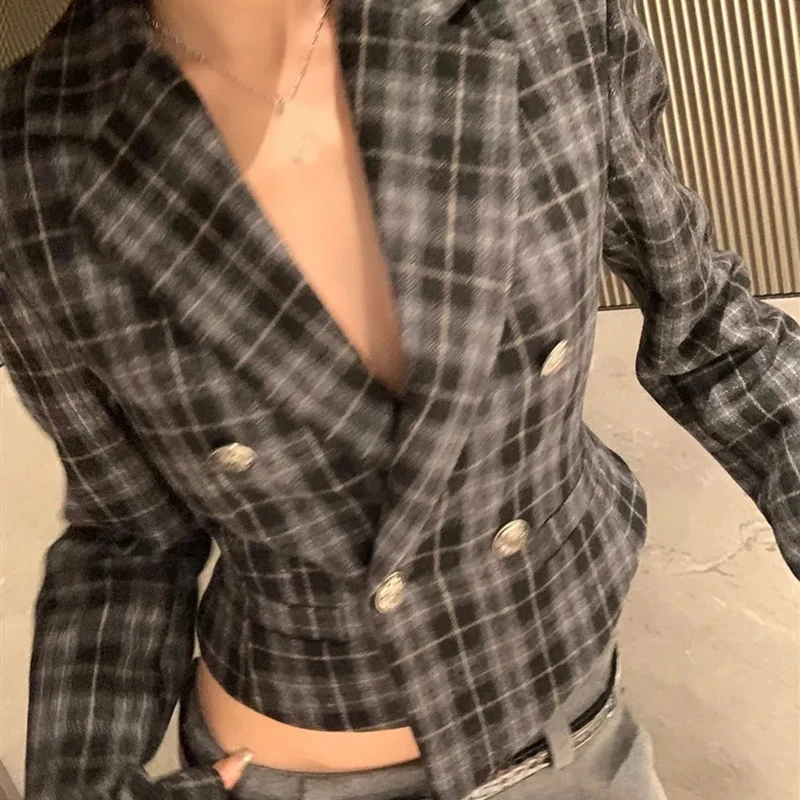 سترات كلاسيكية منقوشة مقصوصة للنساء إنجلترا أنيقة للمكتب للسيدات سترة ضيقة مناسبة للخريف بأكمام طويلة معاطف غير متماثلة بأزرار #3