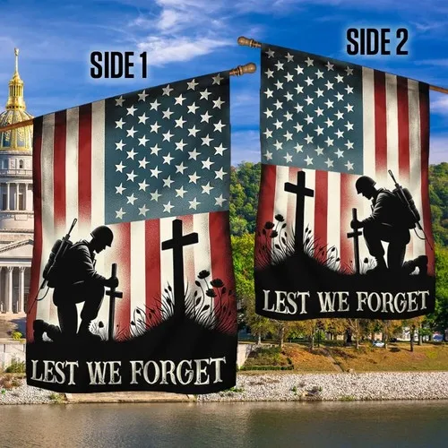 Memorial Day Veteran Kneeling Soldier The Cross Lest We Forget Flag Graden Flag UUI GGX