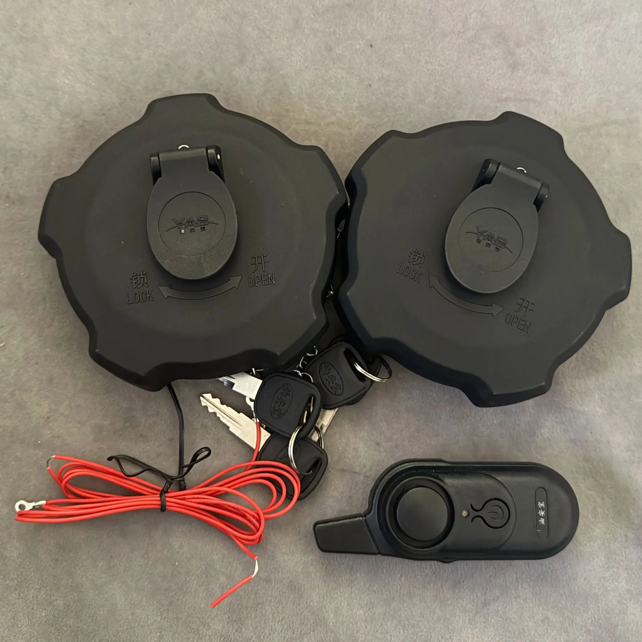 Big truck fuel tank burglar alarm truck anti-theft artifact for liberation j6p fuel tank cap day V fuel tank cap