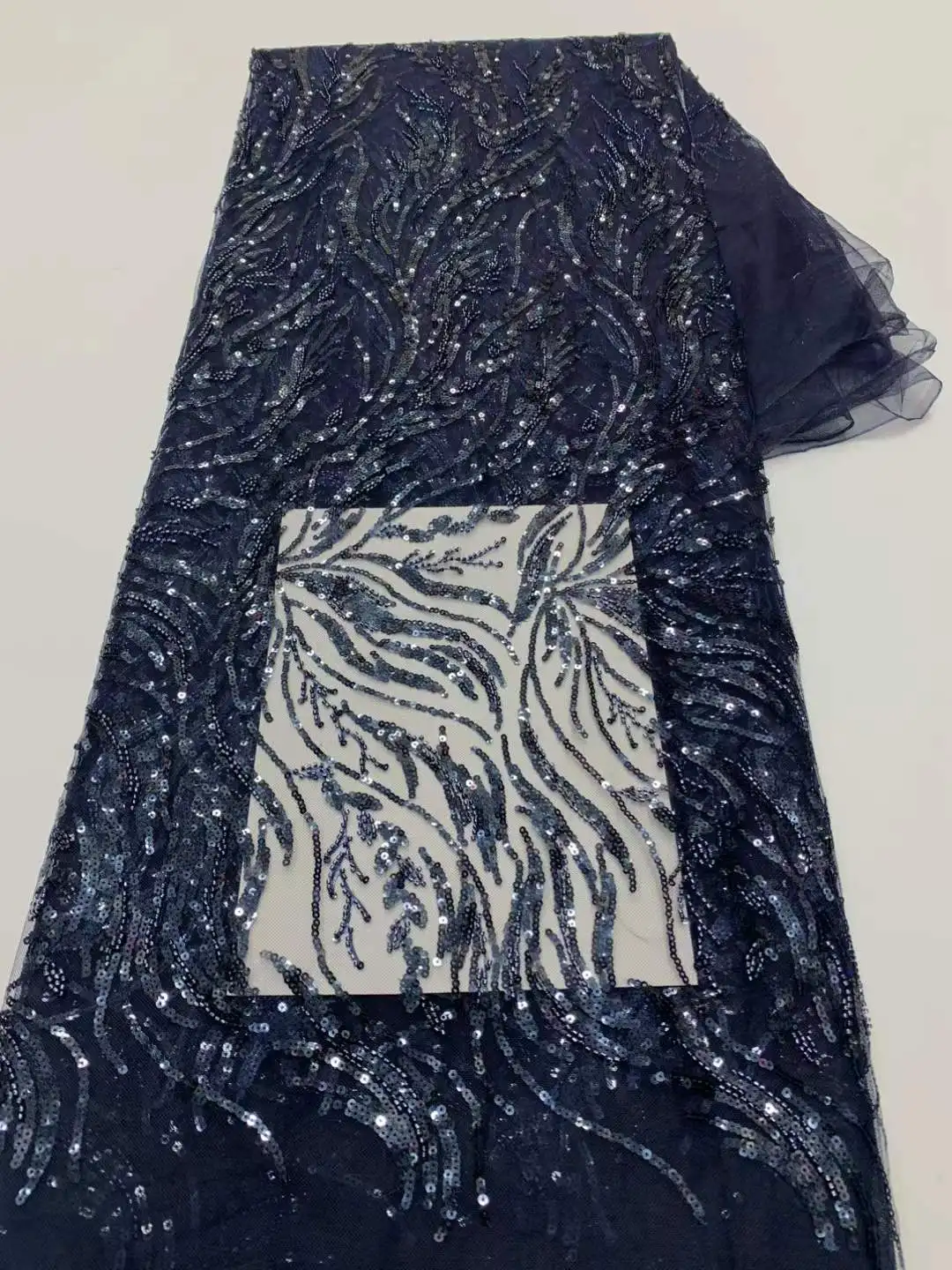 الفرنسية شبكة نسيج الدانتيل 2025 جودة عالية النيجيري الأفريقي شبكة الترتر الدانتيل صافي الدانتيل للنساء فساتين حفلات الزفاف الخياطة