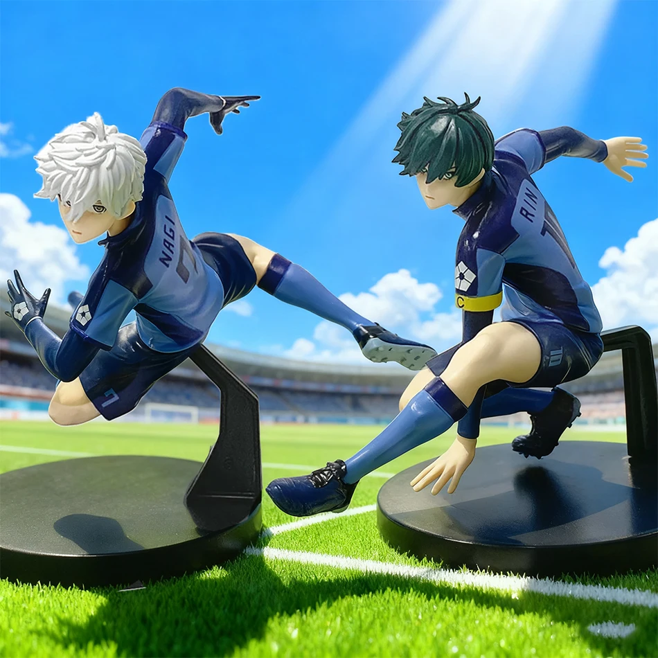 Luxetoys Nagi Seishiro Figurine de personnage Blue Lock avec joueur de football 18 cm pour décoration et cadeau