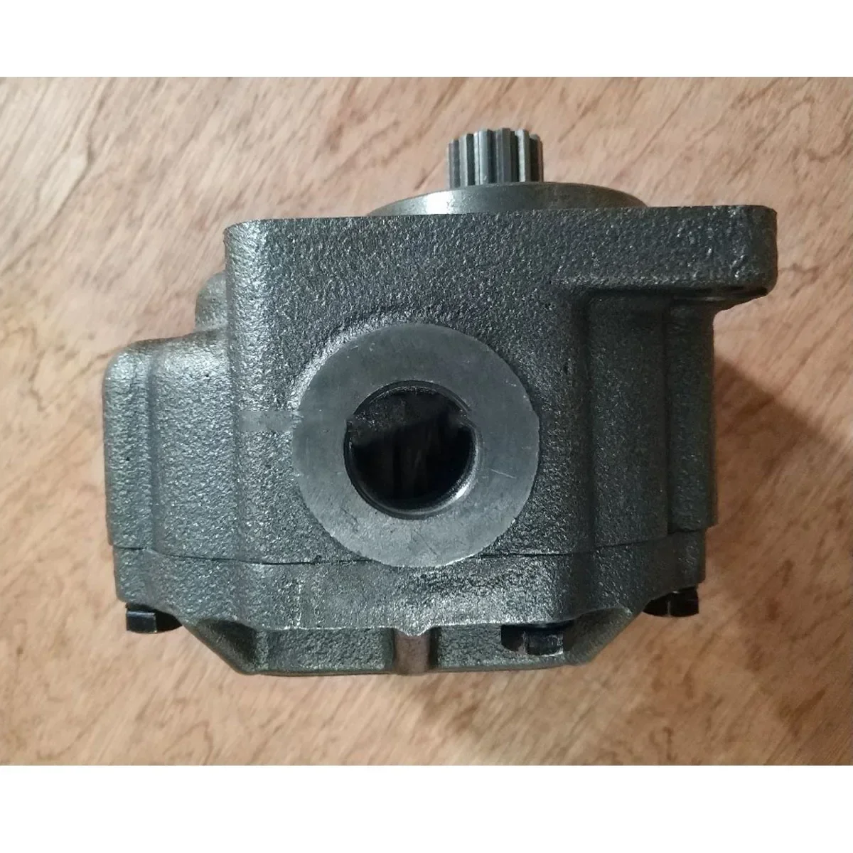 Hydraulic Gear Pump YK1161071100 for KLD70B/65Z