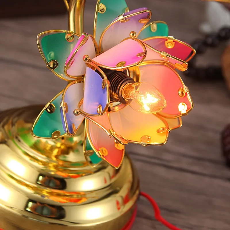 Lotuslampe Buddha Frontlicht Versorgungslampe S-förmige Lotuslampe Buddhistische Lampe Höhe 61 cm Tempel Zuhause