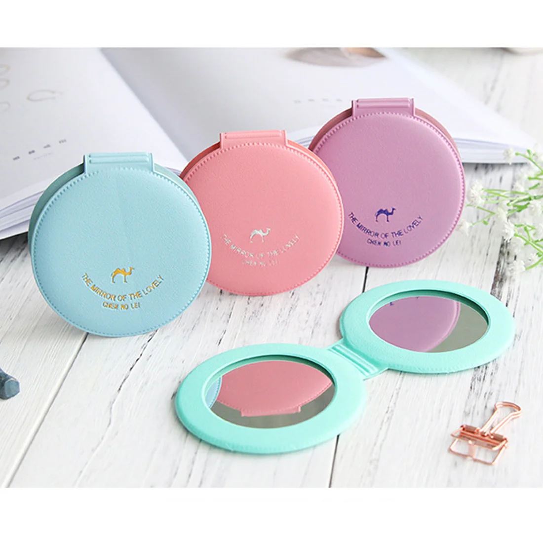 

CSHOU155 selling Cute Makeup Mirror Women Foldable Makeup Mirrors Tool Lady Cosmetic Hand Folding Portable Compact Pocket Mirror