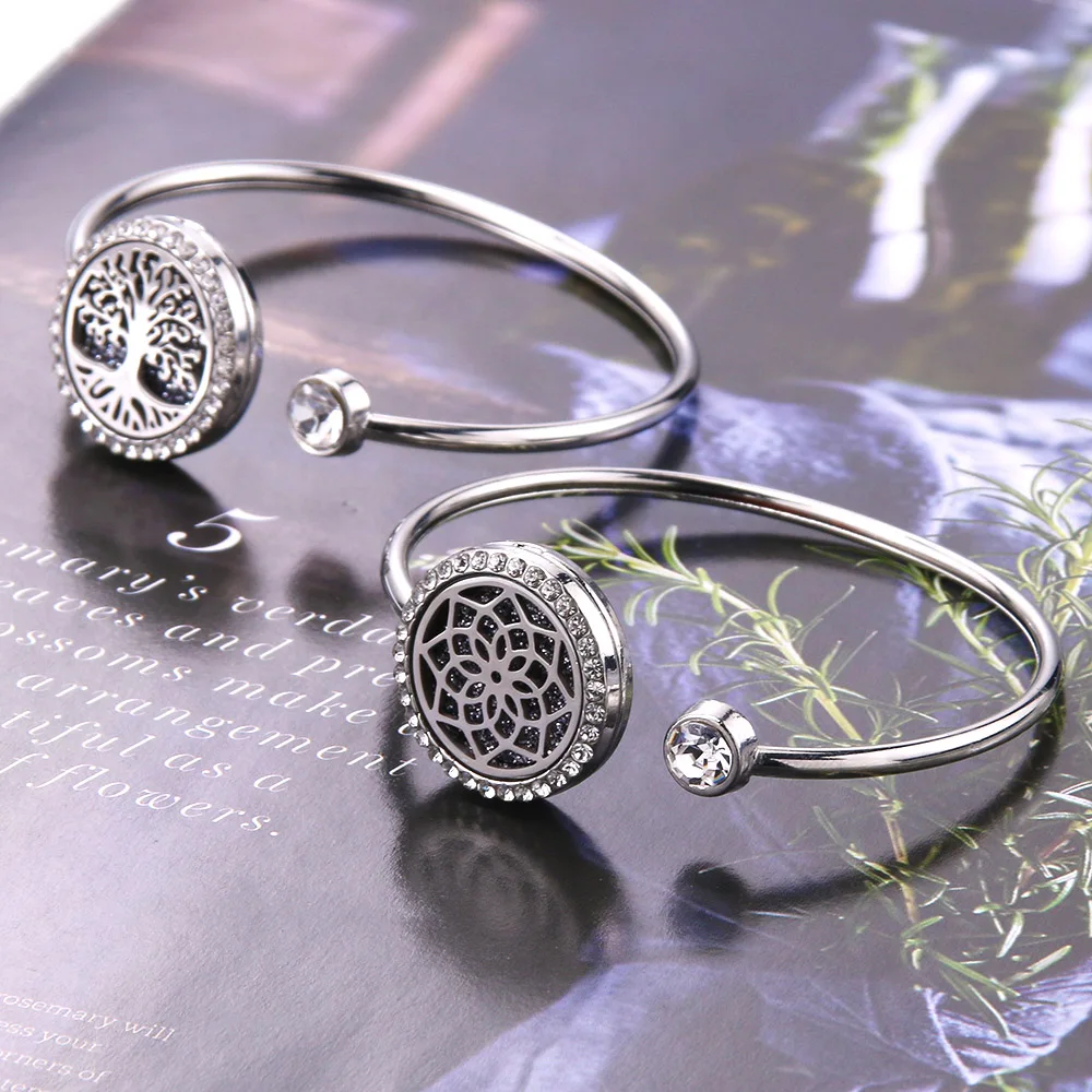 2026 New Aromatherapy Bracelet Diffuser Jewelry Crystal Tree of Life Flower Essential Oil Diffuser Locket Bracelet Women Gift