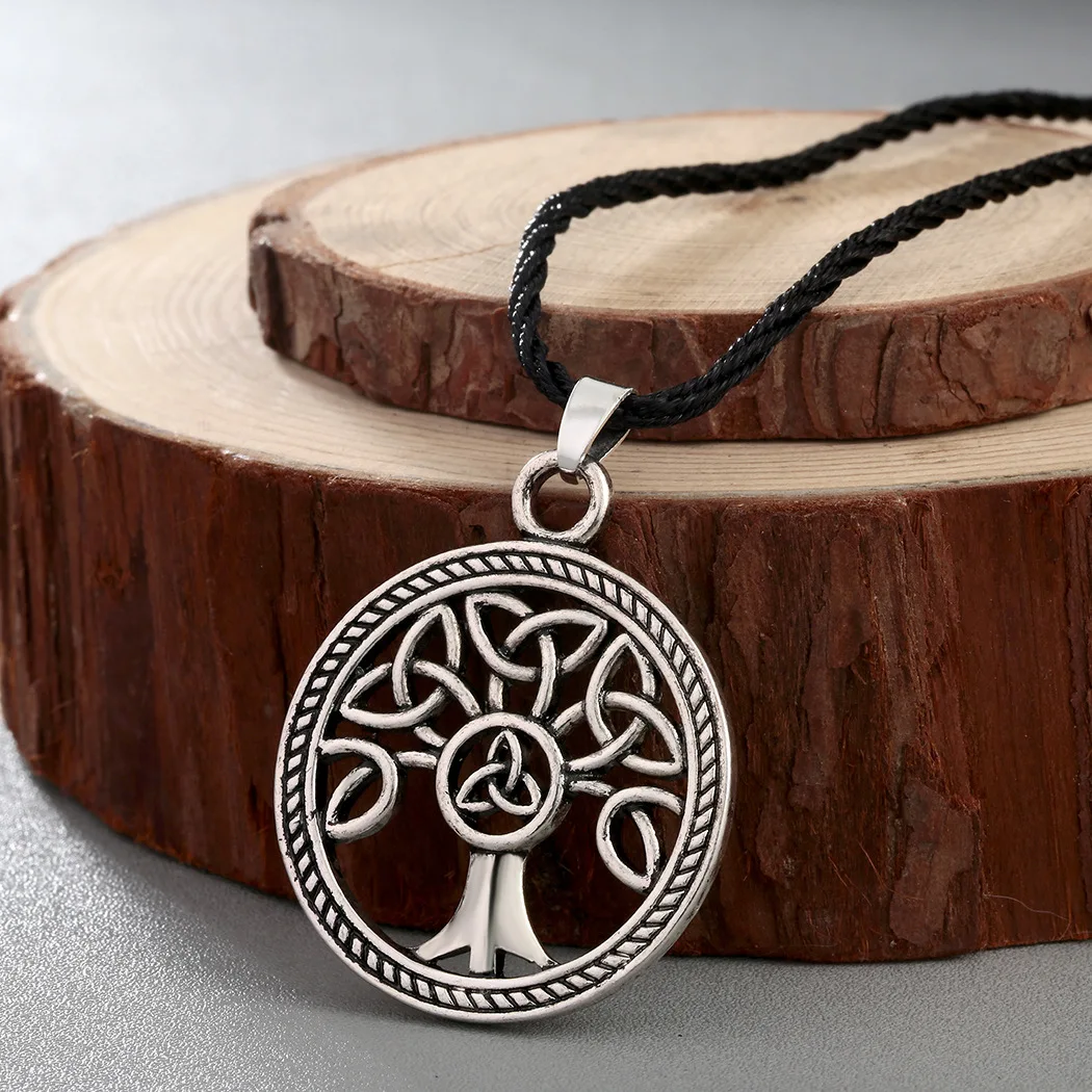 Retro Slavic Celtic Trinity Knot Tree of Life Bark Rope Necklace Men's Lucky World Tree Trendy Jewelry