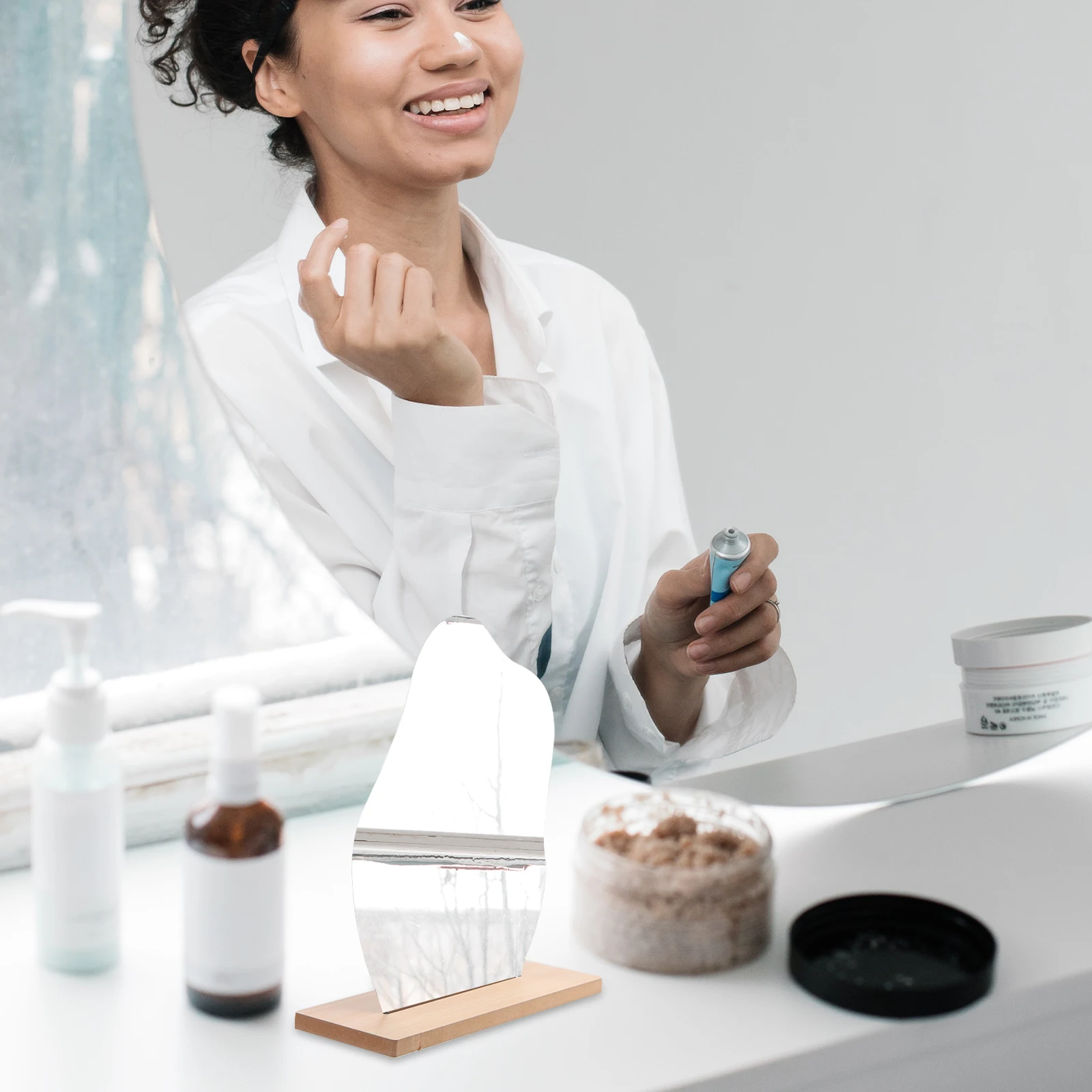 

Stylish Desktop Makeup Simple Irregular Home Decor Table Vanity Mirror With Wooden Stand Portable Acrylic Mirror For