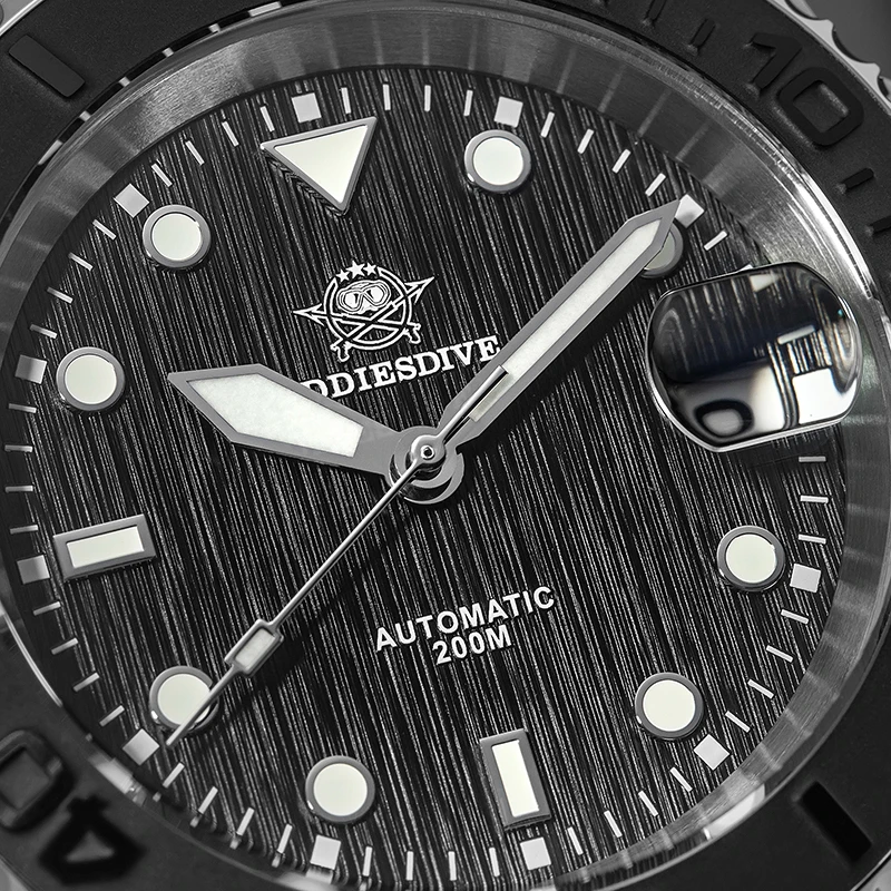 

﻿ ADDIESDIVE Classics Diver Watch Sapphire Glass 20Bar Waterproof BGW9 Luminous Stainless Automatic Watches for Men New AD2087