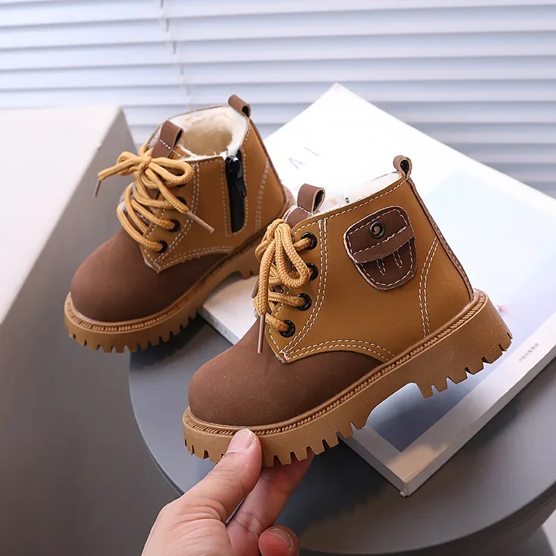 

Children Fashion Boots for Girls Short Boots Thick Warm Fur Non-slip 2025 Winter New Boys Leather Boots Round Toes Soft Bottom