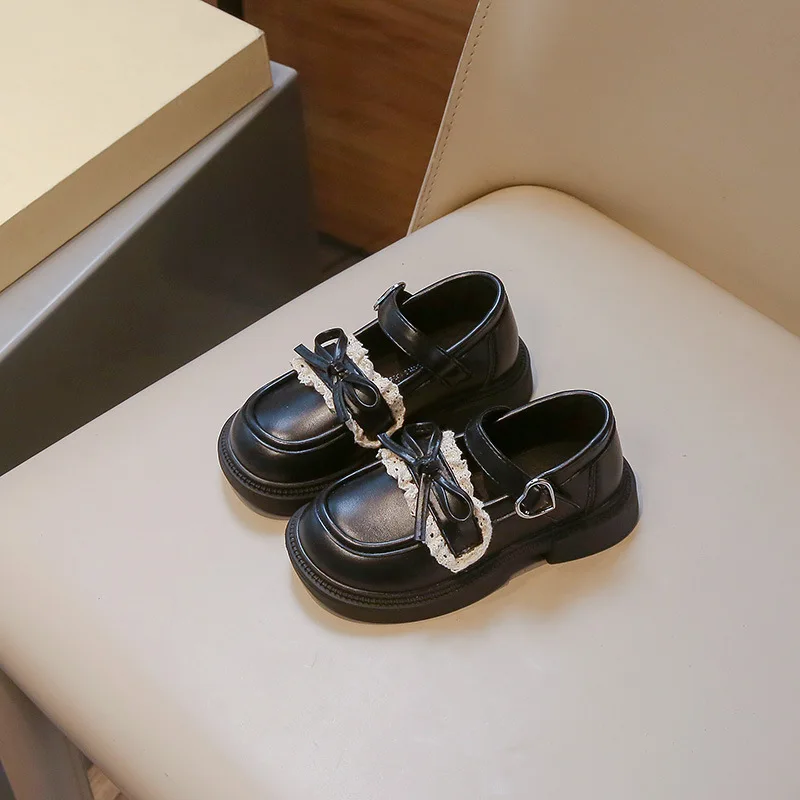 

Детская кожаная обувь, милая кружевная черная повседневная детская обувь принцессы, нескользящая весенне-осенняя обувь Лолиты для девочек, модная универсальная обувь