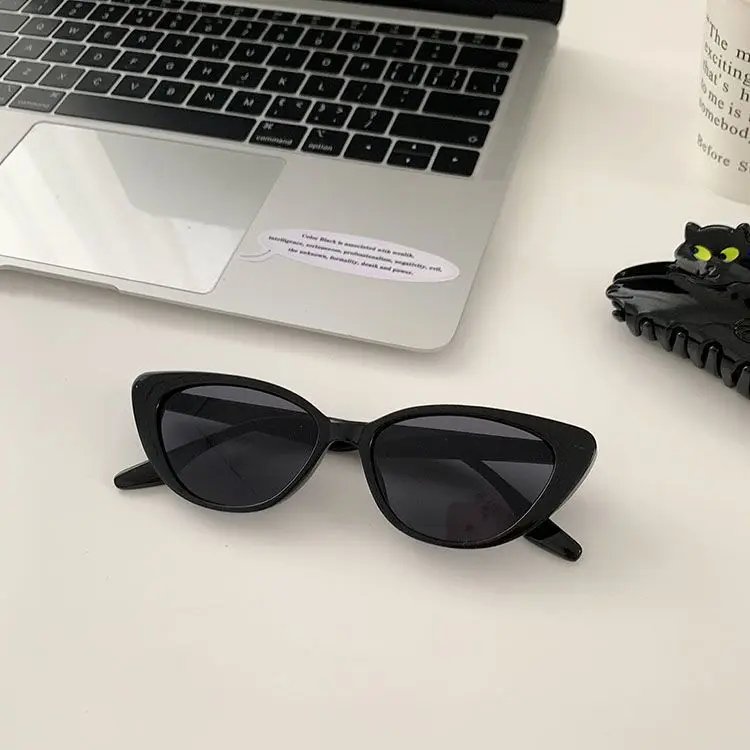 Koreanische Ins Nische High-end Sense Vintage Vielseitige Katzenauge Rosa Sonnenbrille frauen Sonnenschutz Gesicht Kleine Rahmen Sonnenbrille – Detail 15