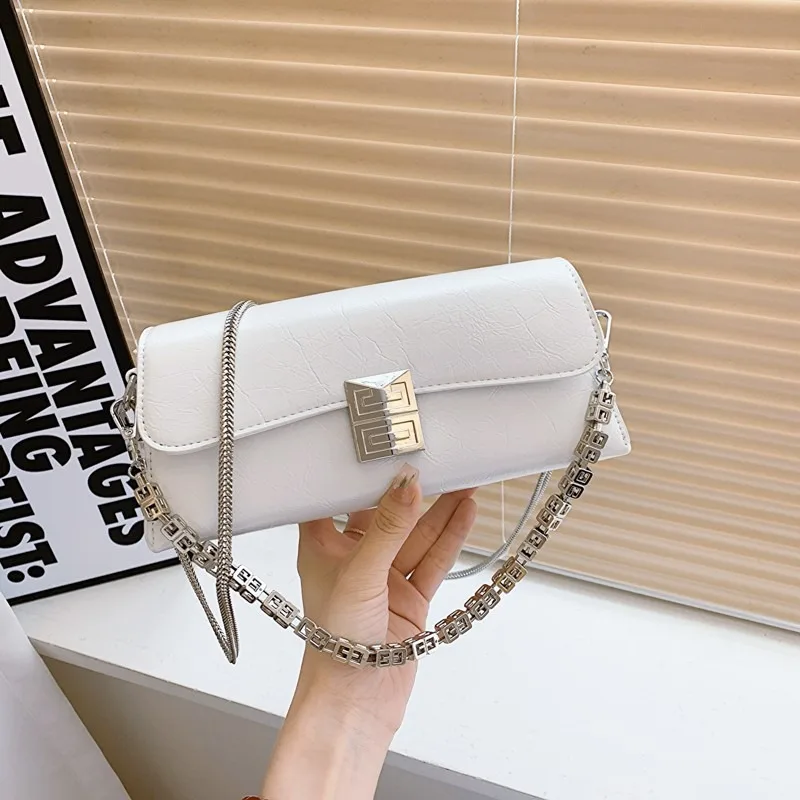 حقيبة كروس نسائية جلدية أنيقة بتصميم كلاسيكي من العلامة التجارية الفاخرة من قبل المصمم الشهير لإكسسوارات أزياء السيدات