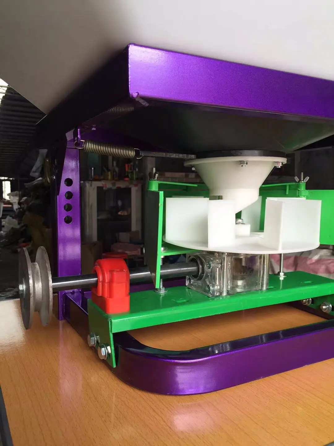 2025Seed Fertilizer Spreader Tractor Rear Fertilizer Spreader