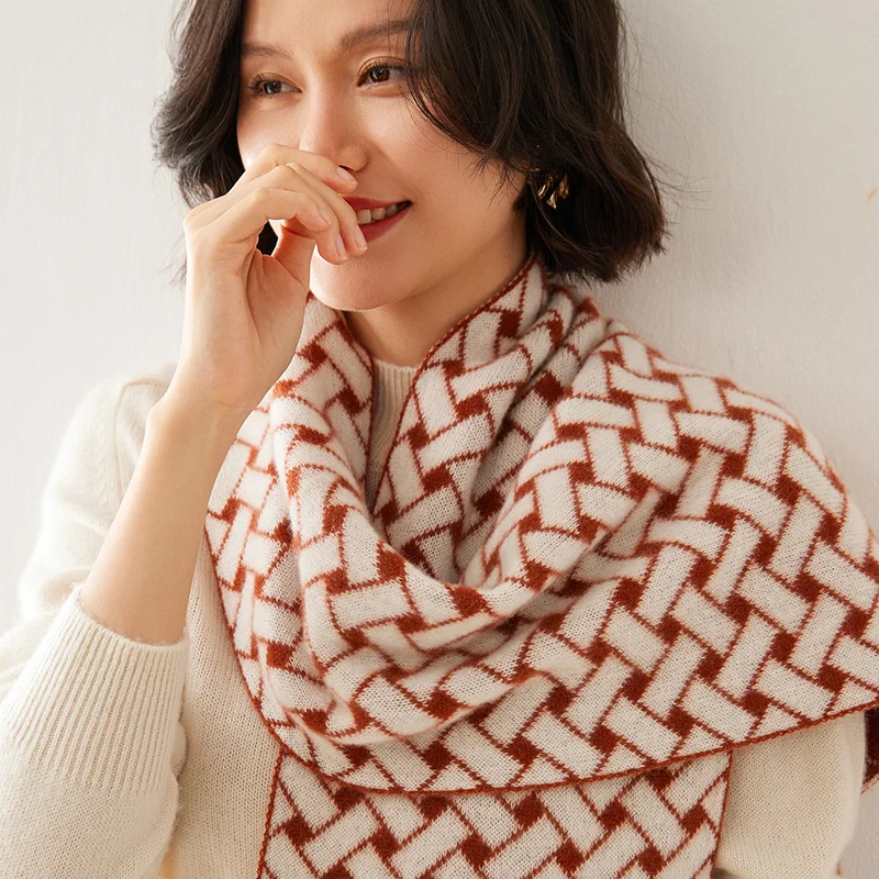 KOIJINSKY New Cashmere 175*26 Women in spring, autumn and winter, soft warm needle knitted scarf