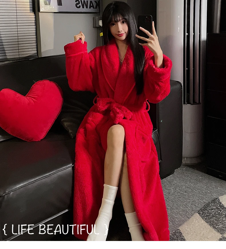 Plush robe for women - red