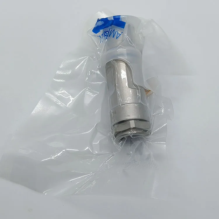 

PL18U-301-50 Amphenol straight plug connector 50 square straight plug with interlocking high current