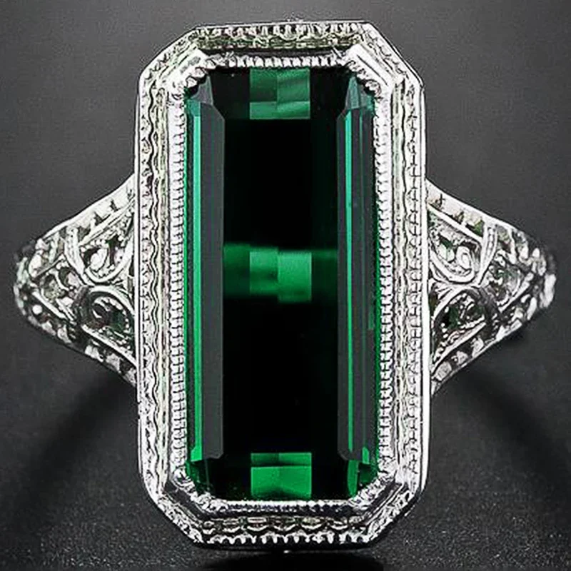 Huitan Swanking Big Green Cubic Zirconia Rings for Women Vintage Dazzling Accessories Hollow-out Pattern Designed Party Jewelry