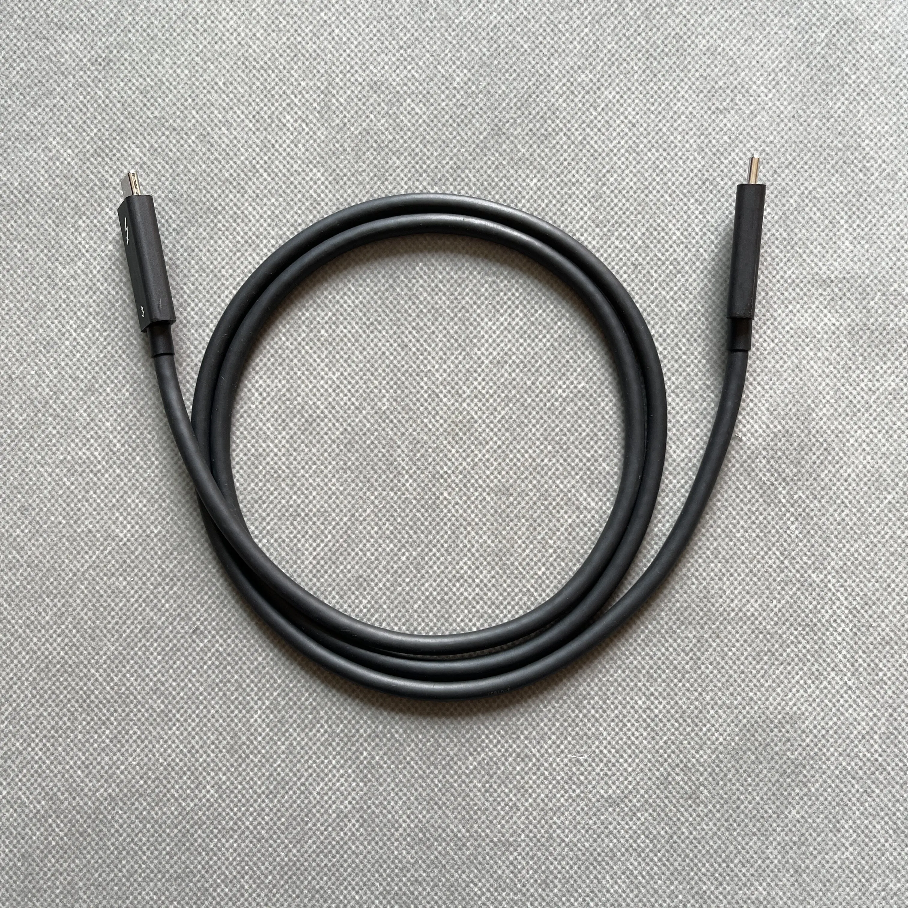 For Sumitomo original 0.5/1 Thunderbolt 3 data cable true 40G fast charging 100w5k monitor