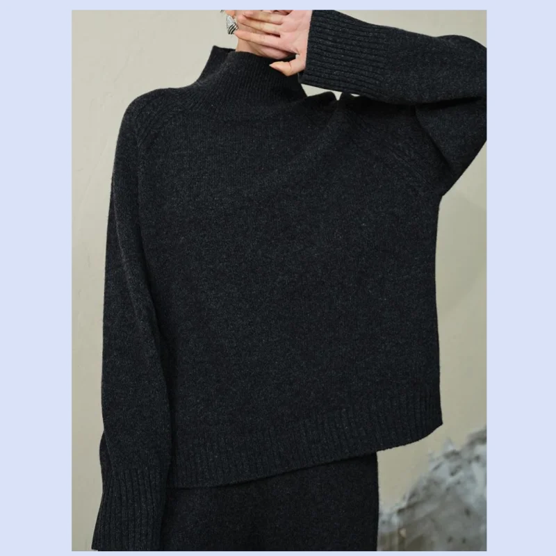 100% wool high-end minimalist silhouette winter aesthetic sweater