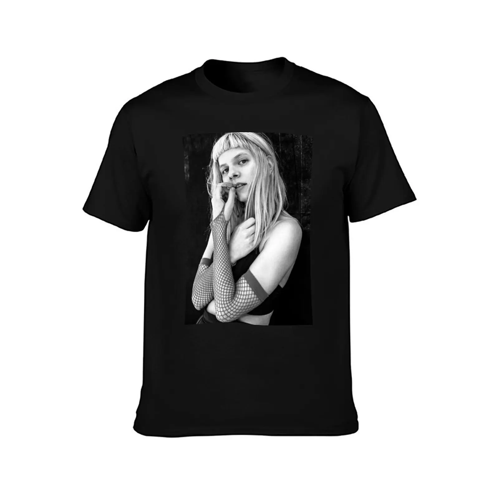 Aurora Aksnes Fishnet T-Shirt Summer Casual Cotton Tee Oversized Streetwear Tops Vintage Graphic Print Unisex Men Women