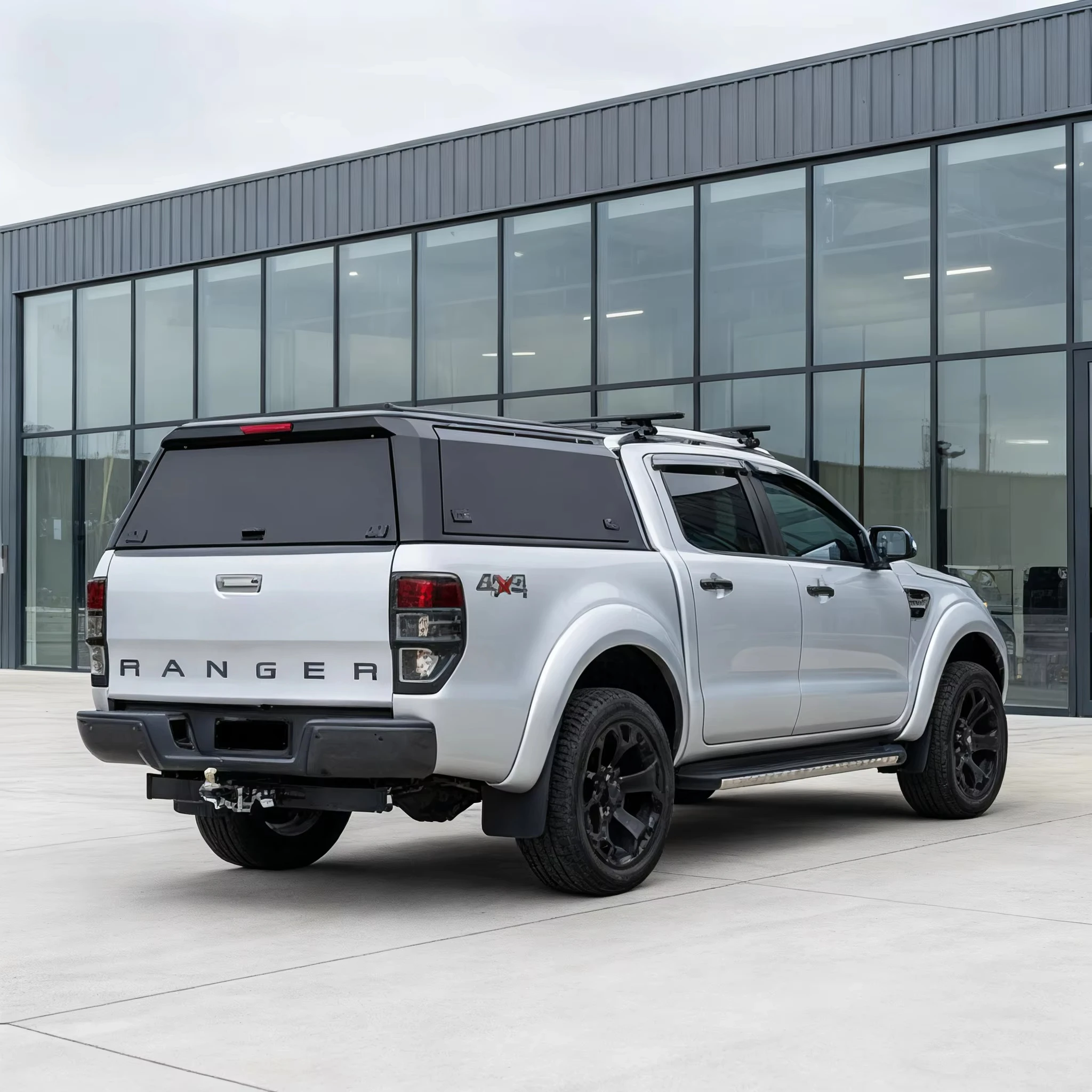 

OEM Steel Aluminum Hardtop 4x4 Pickup Truck Bed Canopy Bed Caps for Truck Topper F150 /DOGE RAM 1500 5.5FT