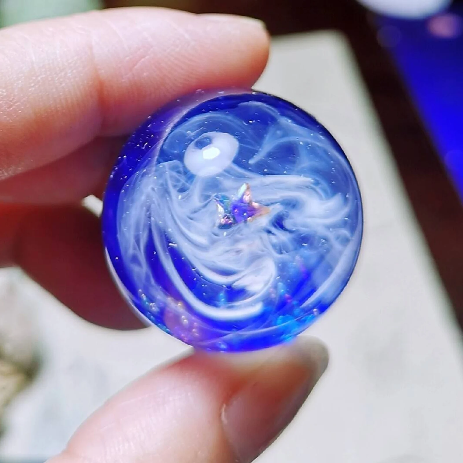 

Round Crystal Pendant Ornaments Ball DIY Mold Silica Gel Necklace Silicone Molds