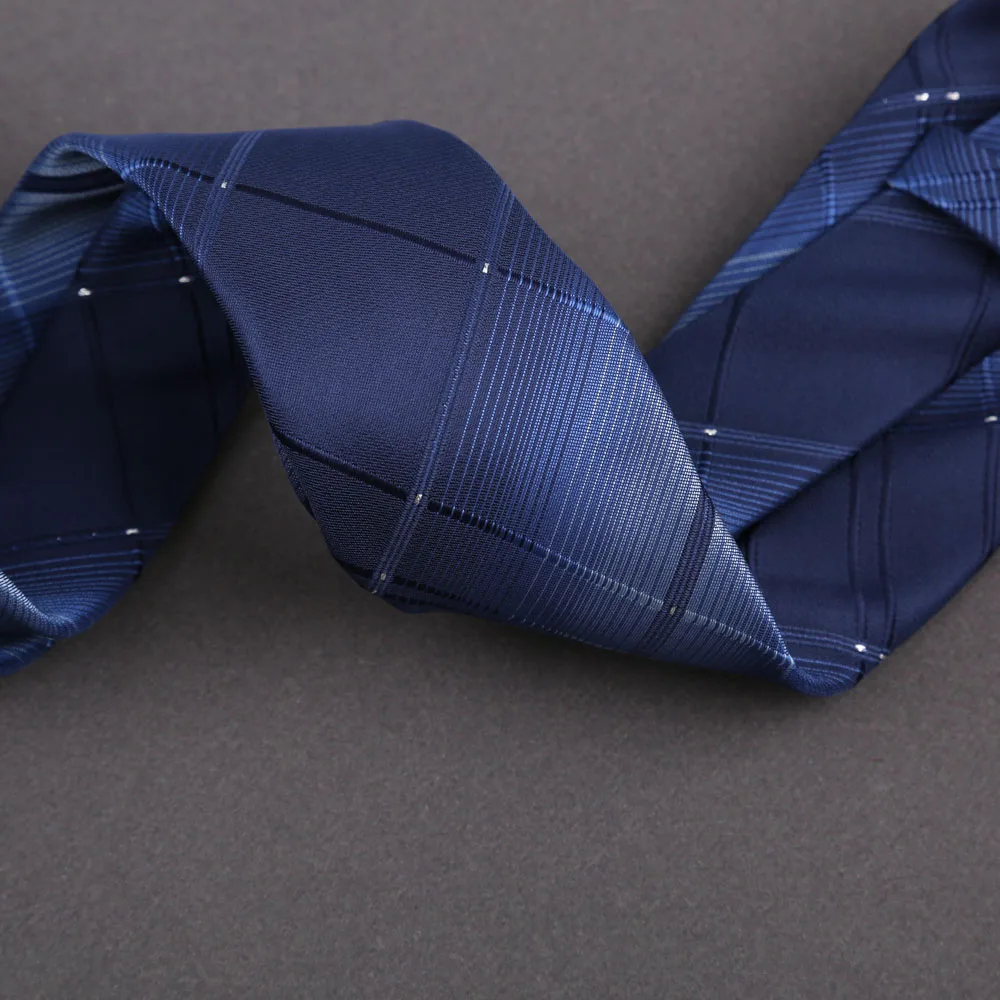 7.5/8CM Uomo Cravatta sottile Cravatta a righe Uomo Business Cravatta da sposa formale Blu navy Nero Cravatte Camicia di moda Cravatta Accessori