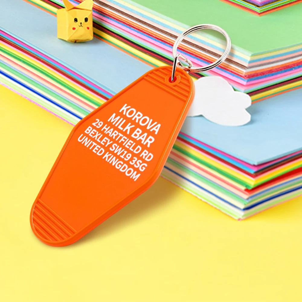 فيلم رعب الساعة البرتقالية موتيل مفتاح العلامة Korova Milkbar المفاتيح مجوهرات اكسسوارات المشجعين هدية كيرينغ