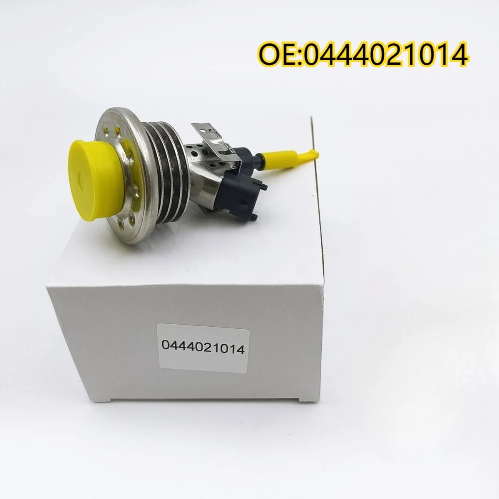 

High quality New For 0444021014 ME556056 For MITSUBISHI Fuso Canter 3.0L Urea Injector Dosing Module