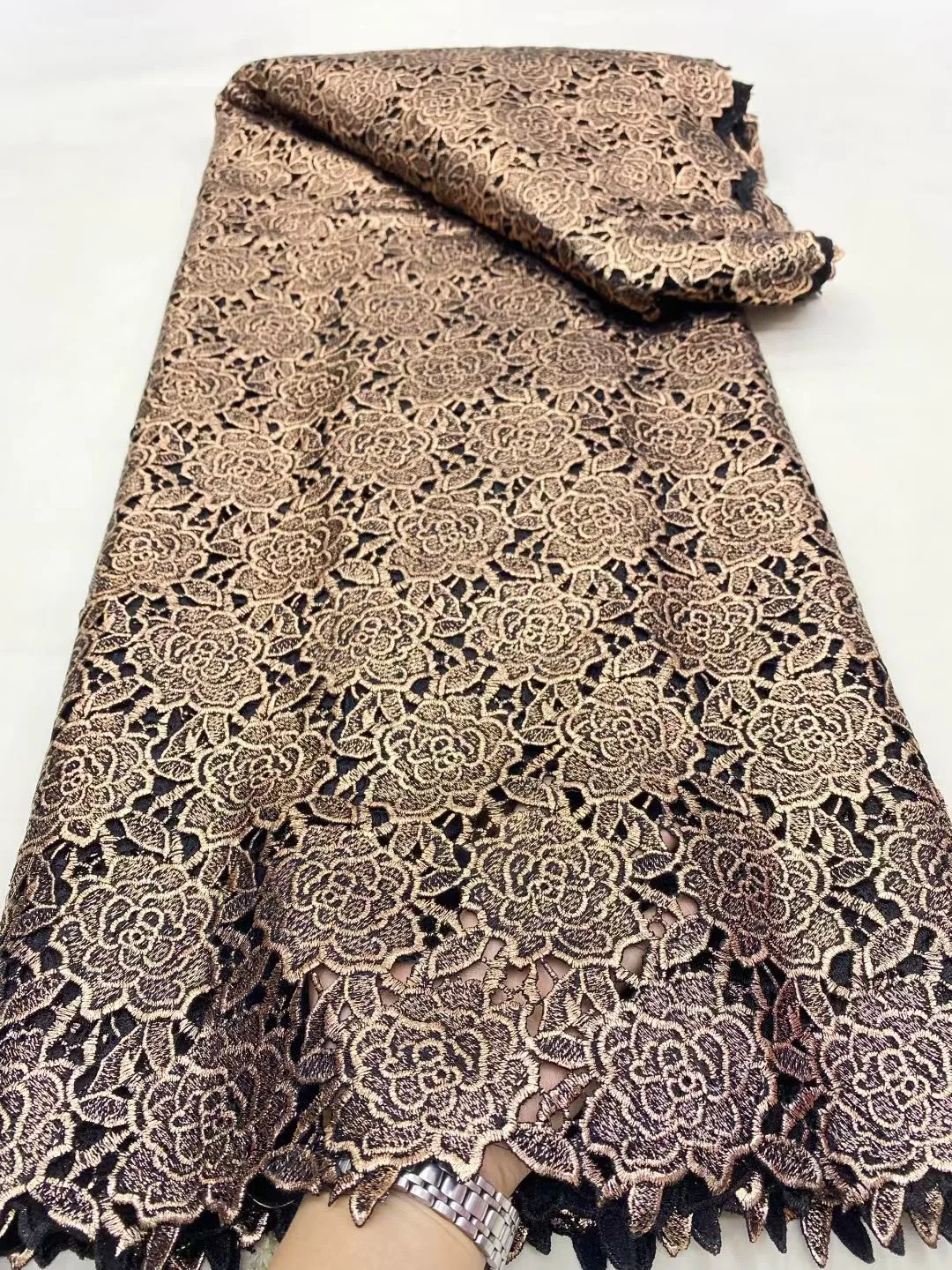 

2025 African Nigerian High-Quality Embroidery Sequins Tulle Lace Fabric Guipure Beads for Prom Dresses Cotton 5 Yard DP0450