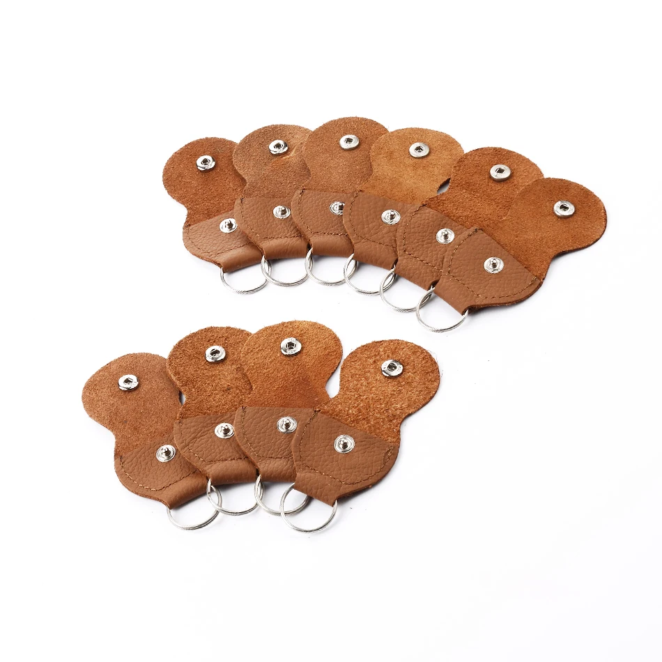 10Pcs Real Cow Leather Cowhide Key Chain Style Guitar Bass Picks Holder Picks Plectrums Case Bag Collection Wholesale