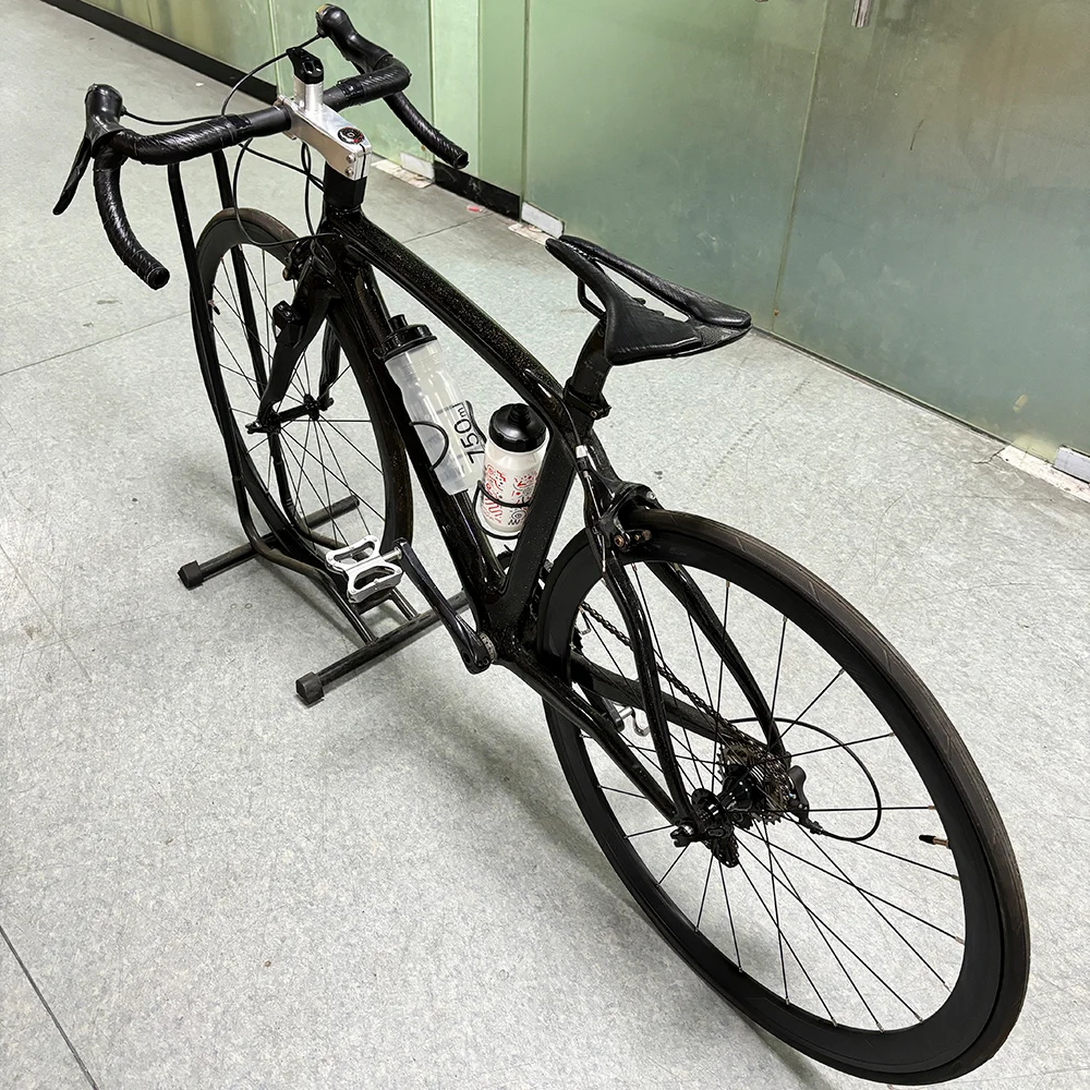 BALUGOE Leichter Carbonfaser-Sattel mit Vakuum-Leder-Oberfläche, Pneumatischer Rennrad- und Mountainbike-Sattel, Fahrradkissen, Fahrradteile – Detail 14