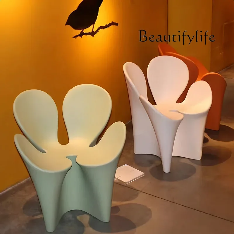 الإبداعية مصمم مقعد في الهواء الطلق مركز التسوق البتلة الترفيه الفن الألياف الزجاجية اللون مسند الظهر البراز #2