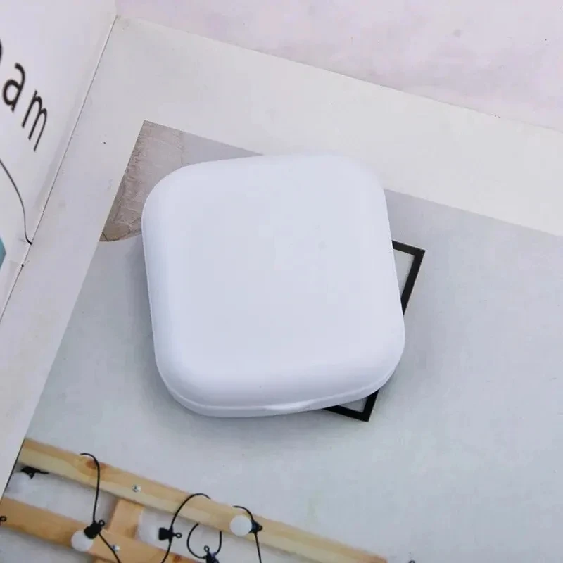 1 stks Mini Vierkante Contactlensdoos met Spiegel voor Vrouwen Kleurrijke Lensdoos Oogcontainer Mooie Reissets - afbeelding 1