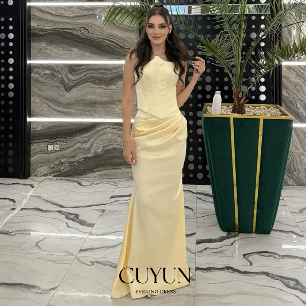 CUYUN Eleganckie Sukienki Wieczorowe na Zamówienie Jasnożółta Satyna Jedwabna Suknia na Przyjęcie Bez Ramiączek Długa Syrena Długa Suknia Balowa