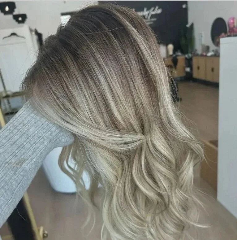 Dark Roots Ombre Balayage Platinum Blonde Wig 13x4 HD Transparents Synthetic Lace Front Wig Natural Look Loose Wave Wig Gifts