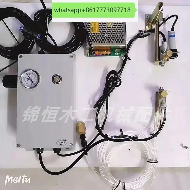 Edge banding machine, cleaning device, separation device, atomizer, atomized copper nozzle, cleaning device, cleaner separator