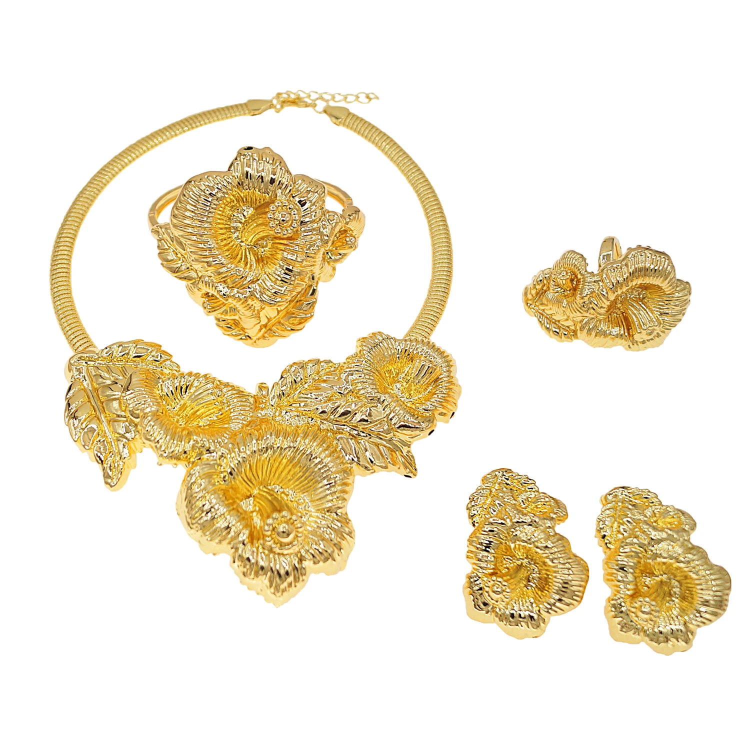 Модный и изысканный комплект украшений с позолоченным сладким цветком для подарка на помолвку невесты Дубая, изысканный и красивый. Модный и изысканный комплект украшений с позолоченным сладким цветком для подарка на помолвку невесты Дубая, изысканный и красивый.