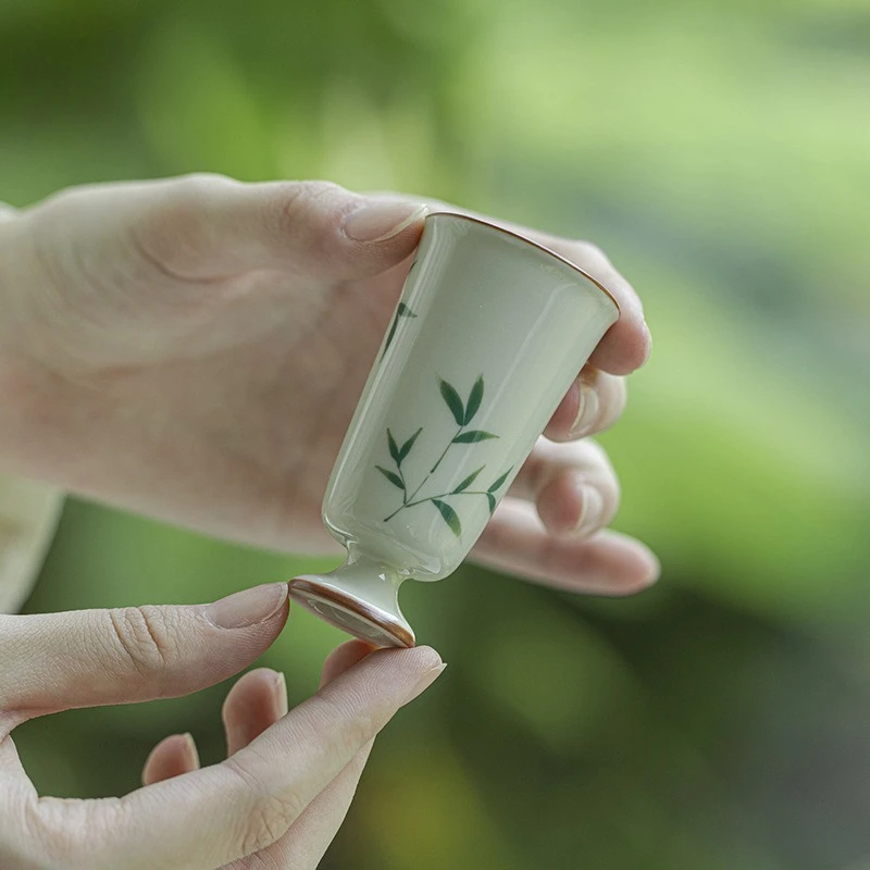 

Hand-painted Green Bamboo Tea Tasting Cups Gongfu Tea Sets Household Ceramic Aroma Cups Small High-footed Cups Tea Drinking Cup