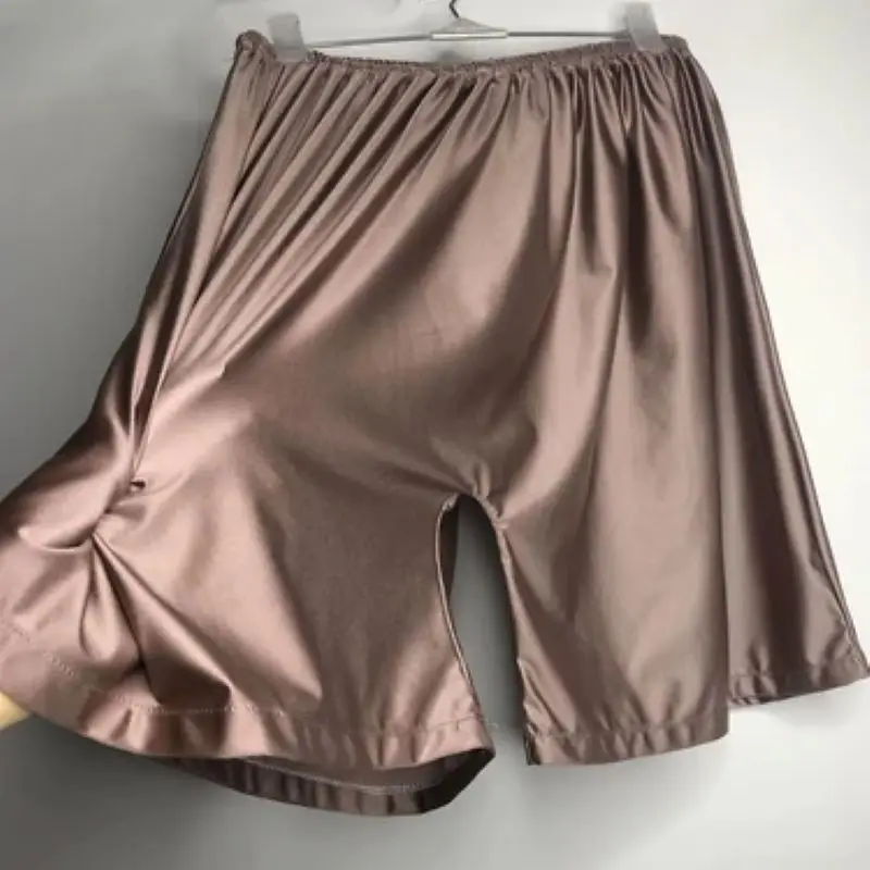 New Shiny Smooth Seamless Shorts High-elasticity Comfortable Sports Home Boxer Shorts Glossy Silky Party Wear Unisex