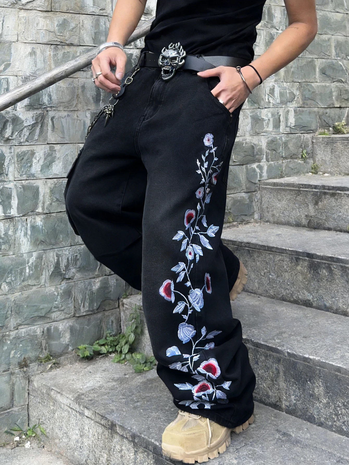 Trendy Floral Embroidered Baggy Men's Jeans, Stylish Black Retro Wide-Leg Pants, Pear Blossom Pattern, No Belt/Accessories