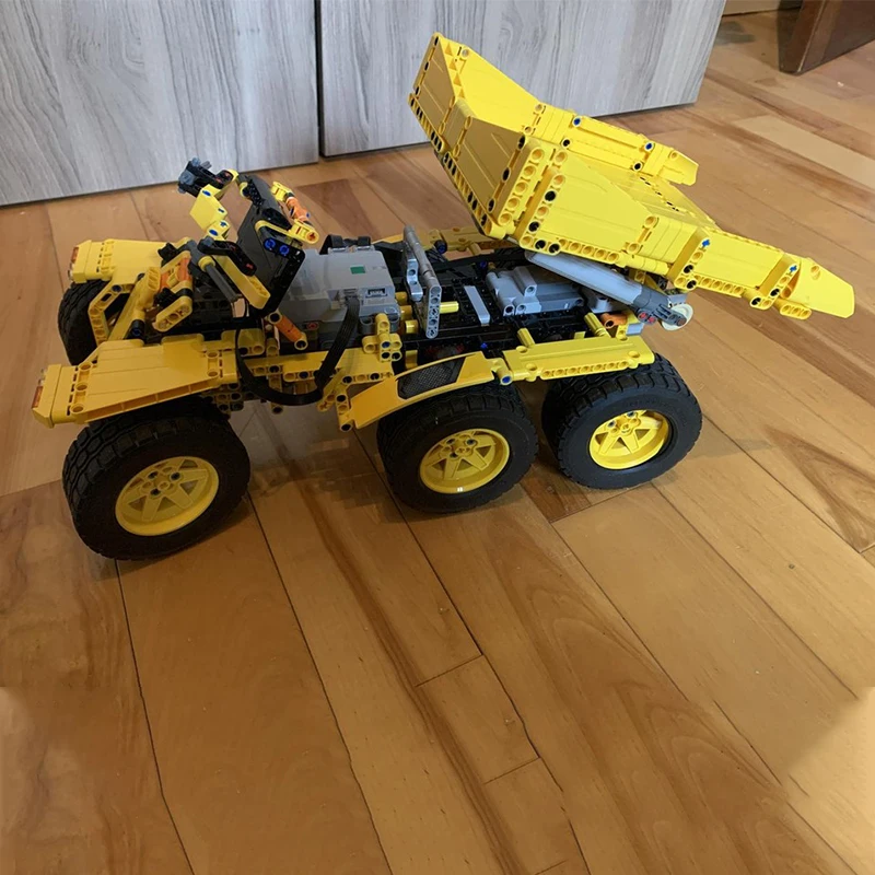 750PCS MOC 6-Wheel All-Terrain Vehicle Off-Road Modular DIY Educational Assembly Model Building Blocks Birthday Toys Gift