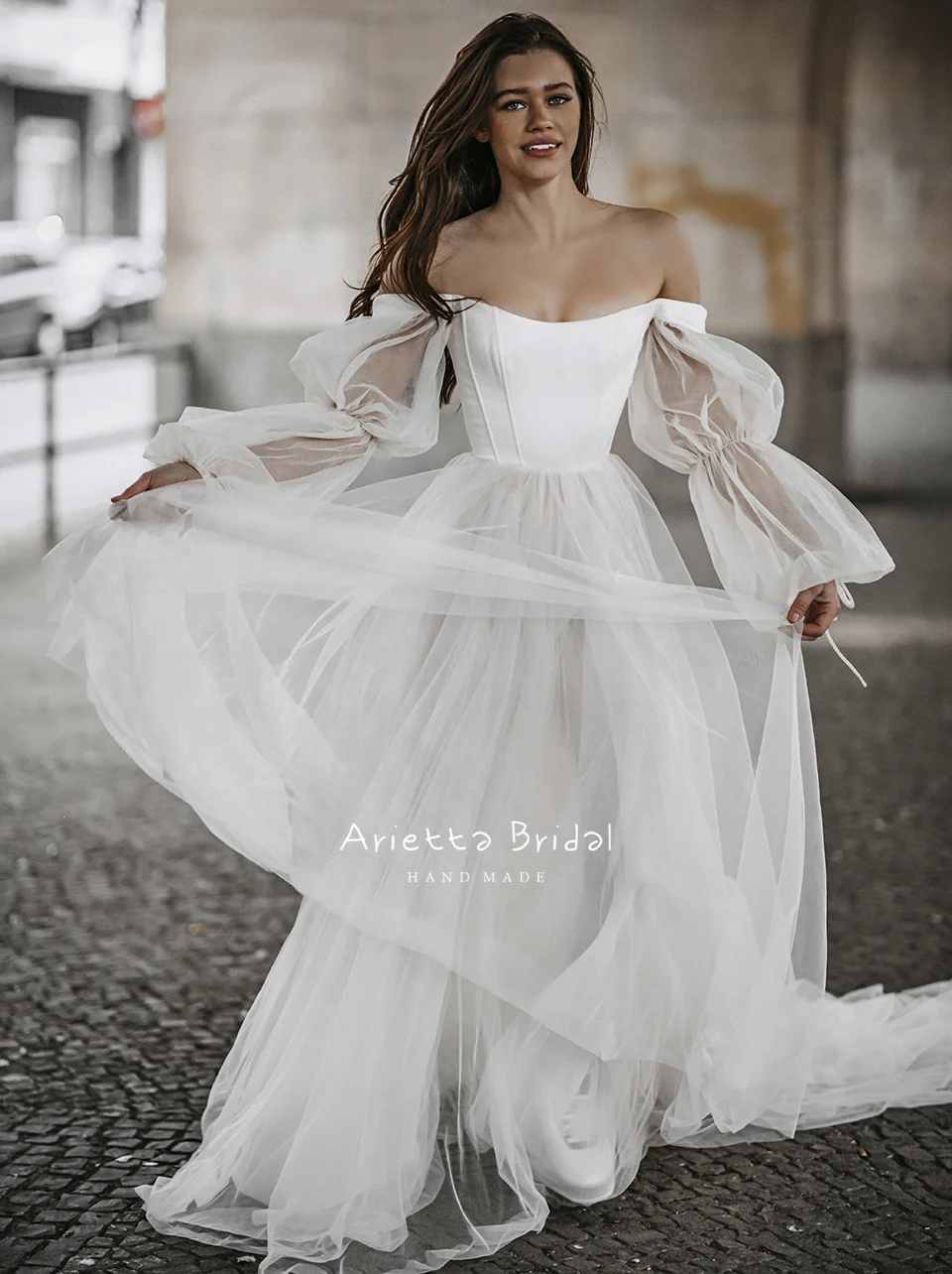 Arietta Off-the-Shoulder Beach Wedding Dresses Puff Sleeves Satin Corset Top A-Line Bridal Gowns Open Back Tulle Bride Dresses