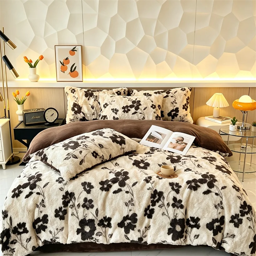 Cozy Warm Velvet Bedding Set Luxury Fluffy Faux Rabbit Fur Duvet Cover Set Autumn Winter Velvet Quilt Cover Bed Sheet Pillowcase