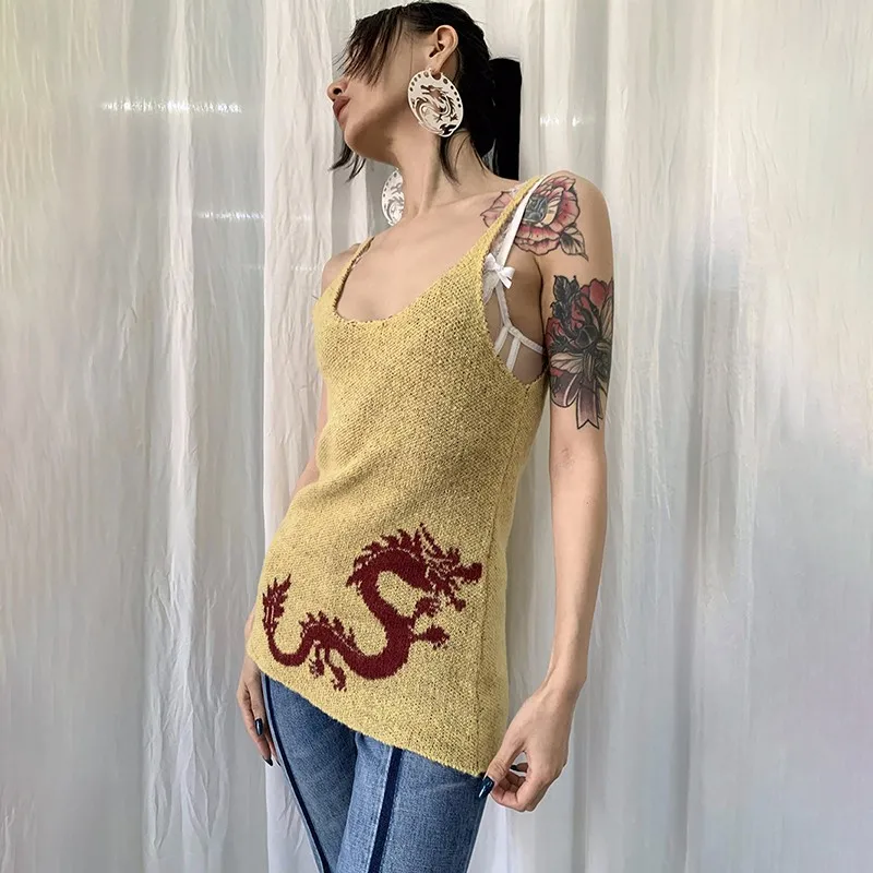 Karrcat Japanese Y2k Knit Tank Top Vintage 2000s Red Dragon Embroidery Tanktop Grunge Aesthetics Knitted Cami Top American Retro